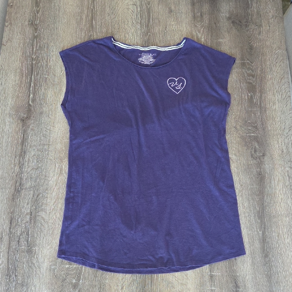 Victoria's Secret Cap Sleeve Night Shirt w Embroidered Heart Logo Small Purple